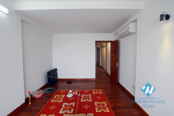 Brand new house for rent in Westlake area, Tay ho, Ha noi